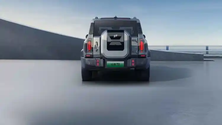 جيتور T2 iDM 2025: منافِسة صينية تجمع القوة الذكية مع العملية اليومية وتفرض أسلوباً جديداً في عالم سيارات SUV العائلية